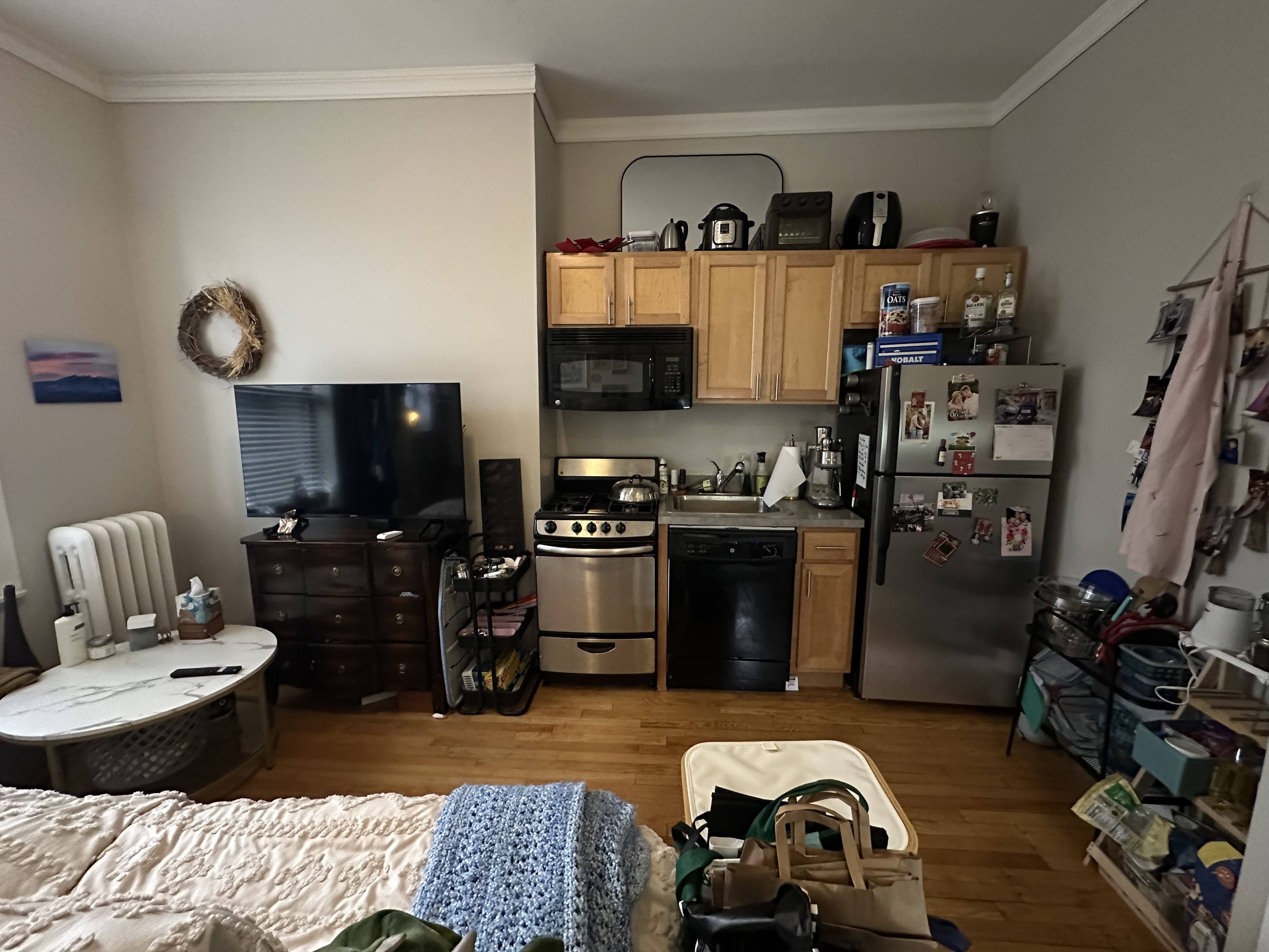 2525 N. Clark 2525 N. Clark St., Chicago, IL 60614